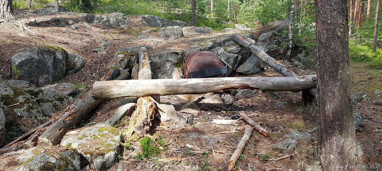 Southeast Texas camping tips campfire outdoors SETX